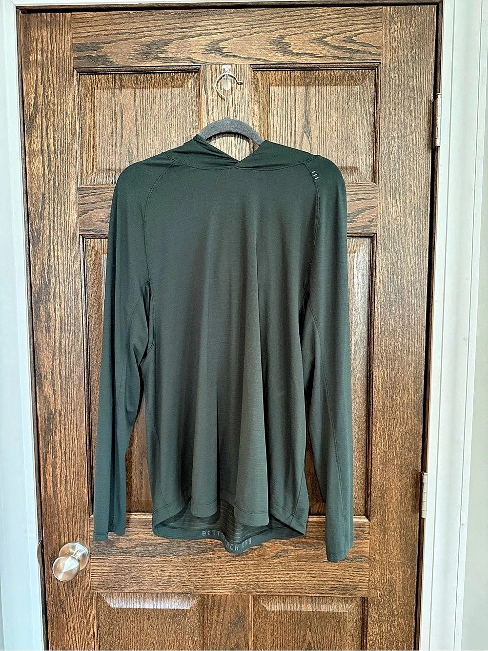 lululemon Men’s License to Train Long Sleeve Hooded Top in Dark Green Like New